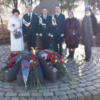 Возложение цветов к памятнику героев,погибших в Афганистане