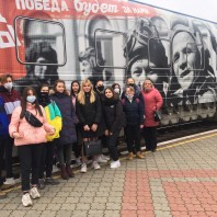 Учащиеся посетили поезд победы